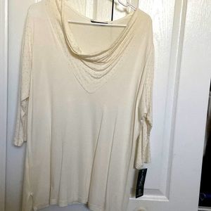 Off white top with beautiful gold small details